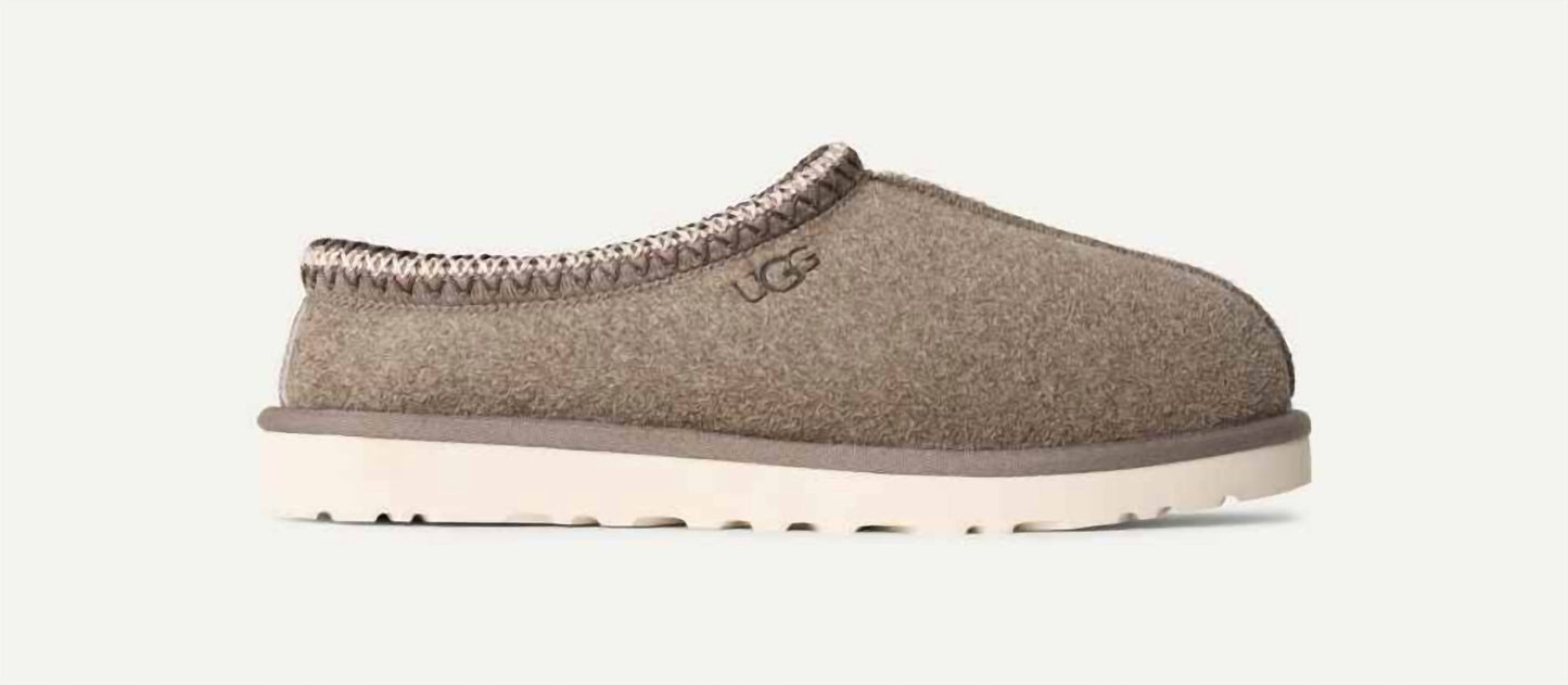 Ugg - पुरुषों के लिए टैज़मैन शैगी स्यूड