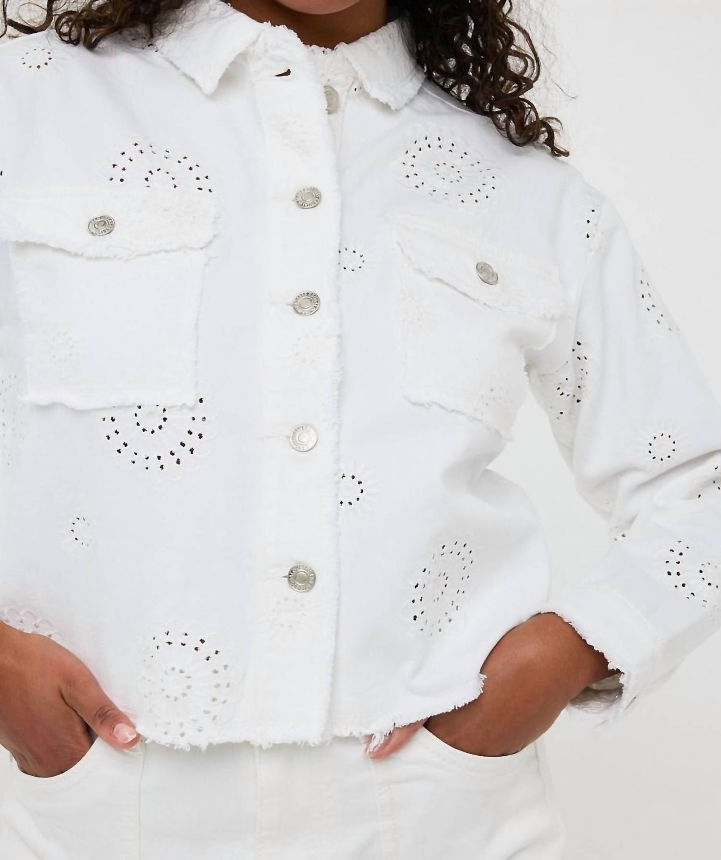 एस्क्वालो - कढ़ाई वाला जैकेट