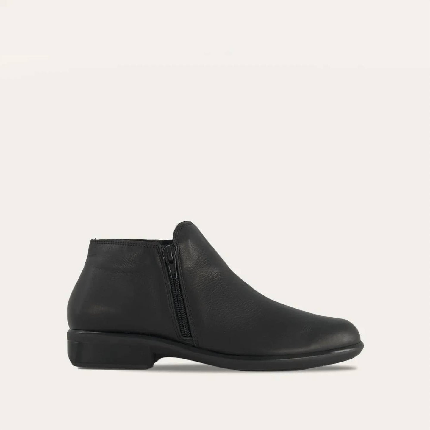 Naot - Women's Helm Bootie - Medium