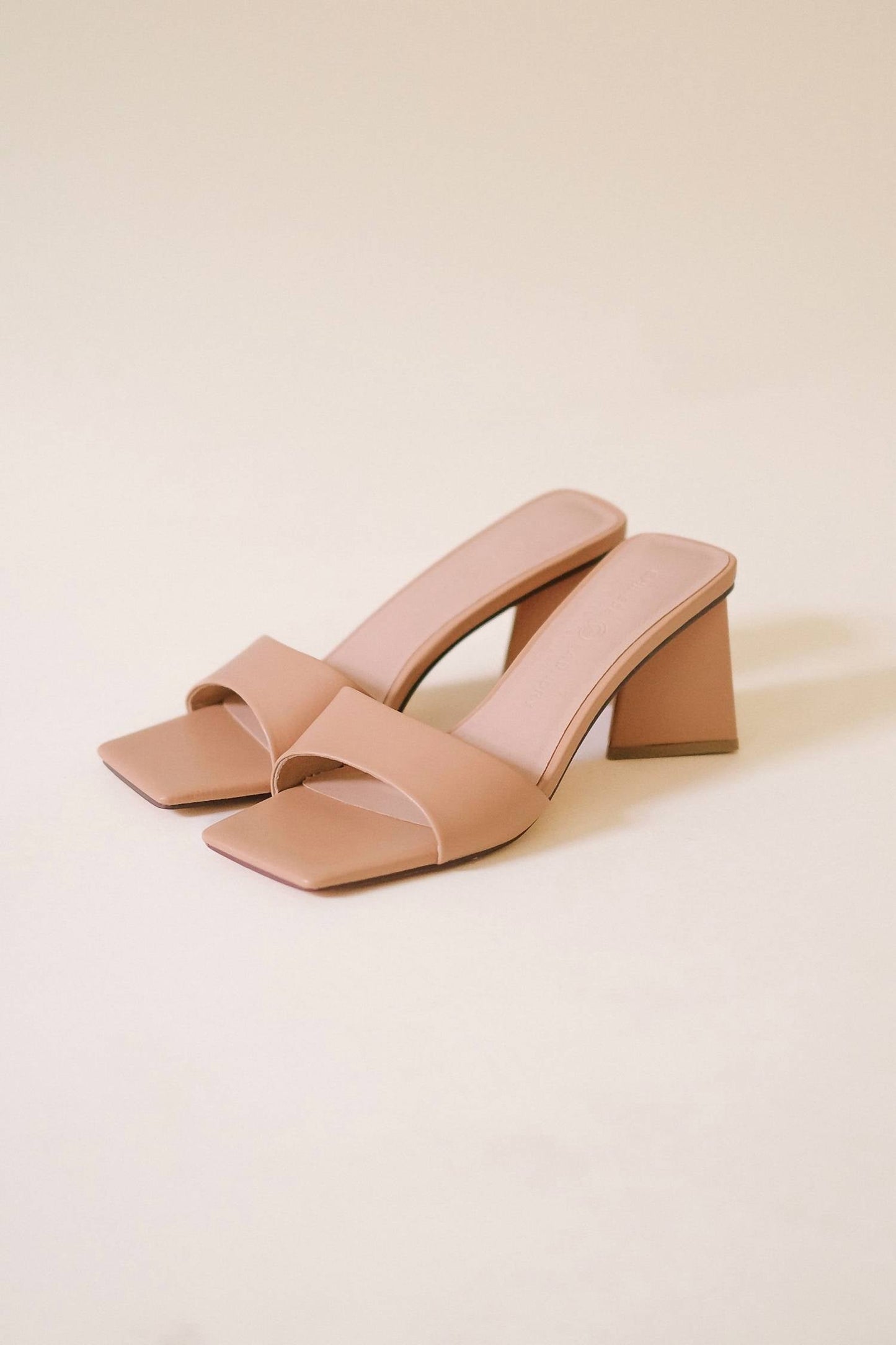 Chinese Laundry - Women's Yanda Dress Pump Heel