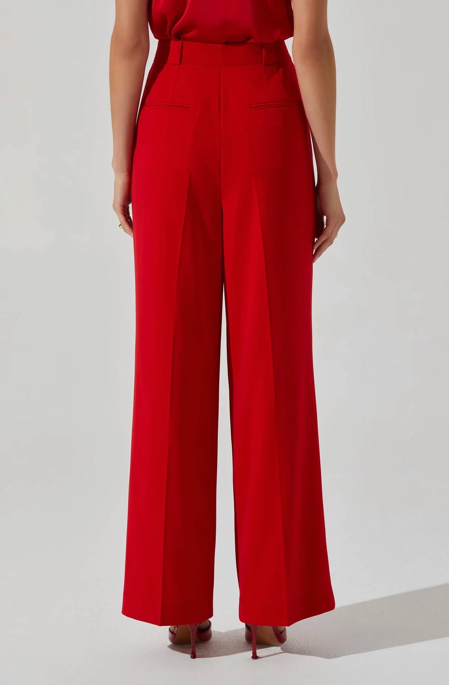 Astr - Bryony Linen Blend Pleated Pants