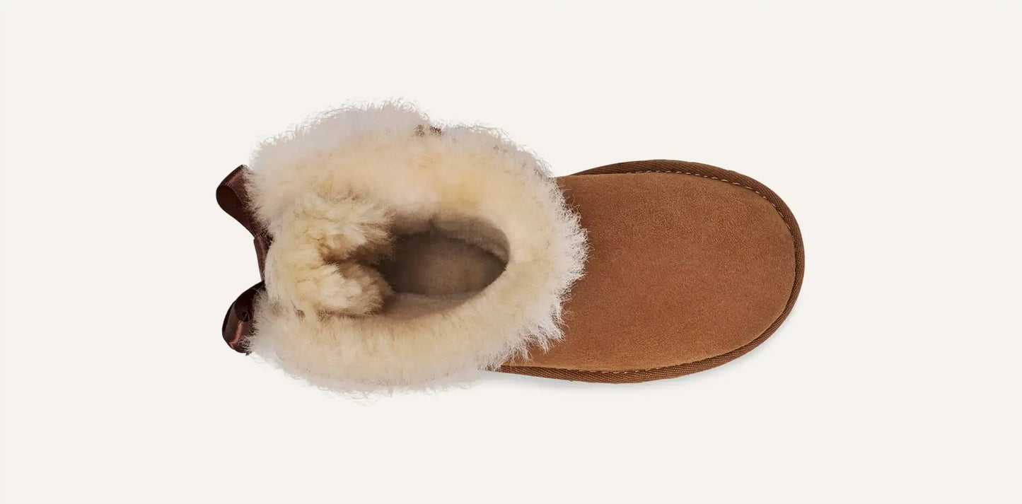 Ugg - बच्चों के लिए बेली बो शीपस्किन बूटी