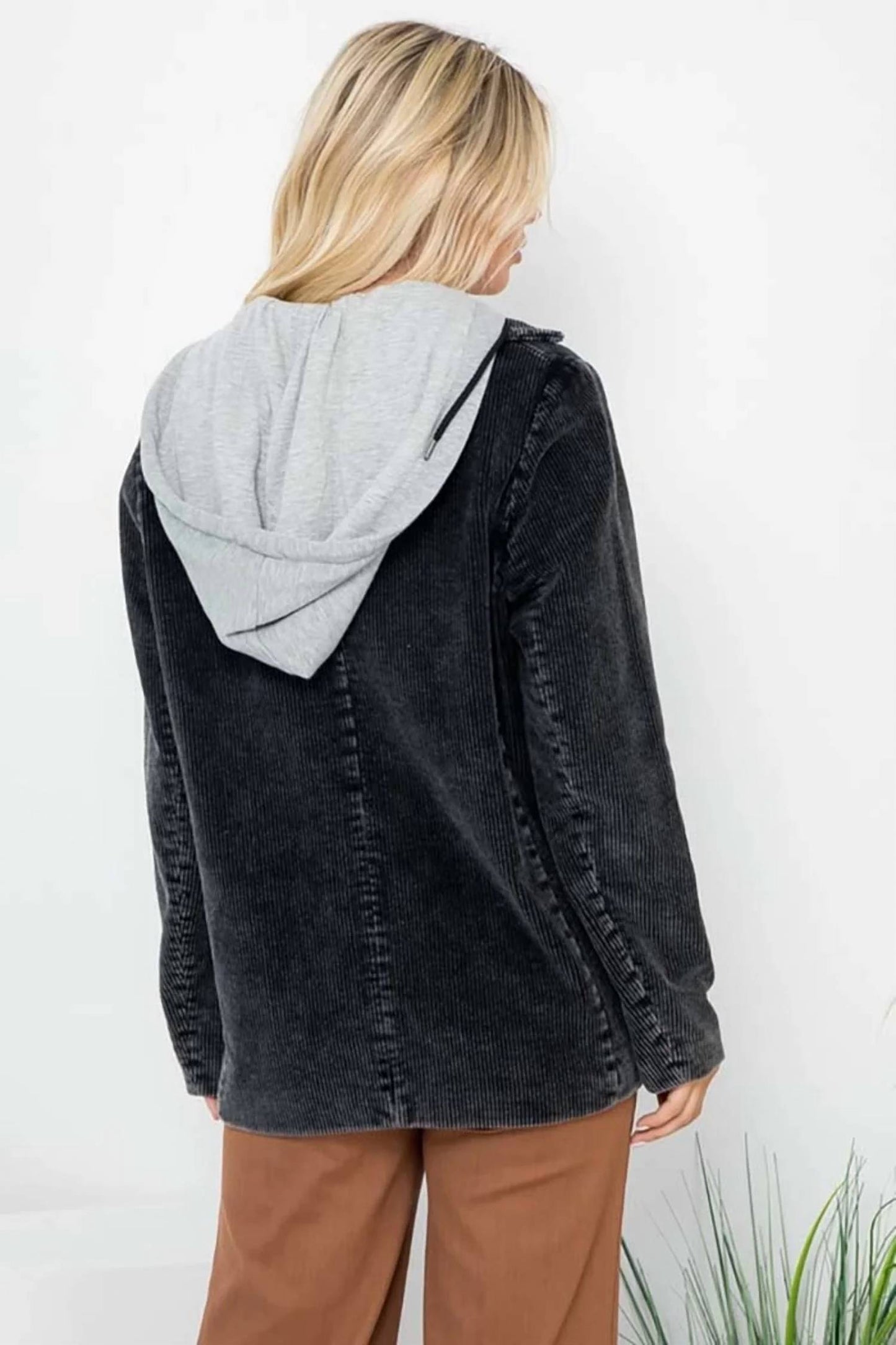 26 International - Elevated Chic Blazer