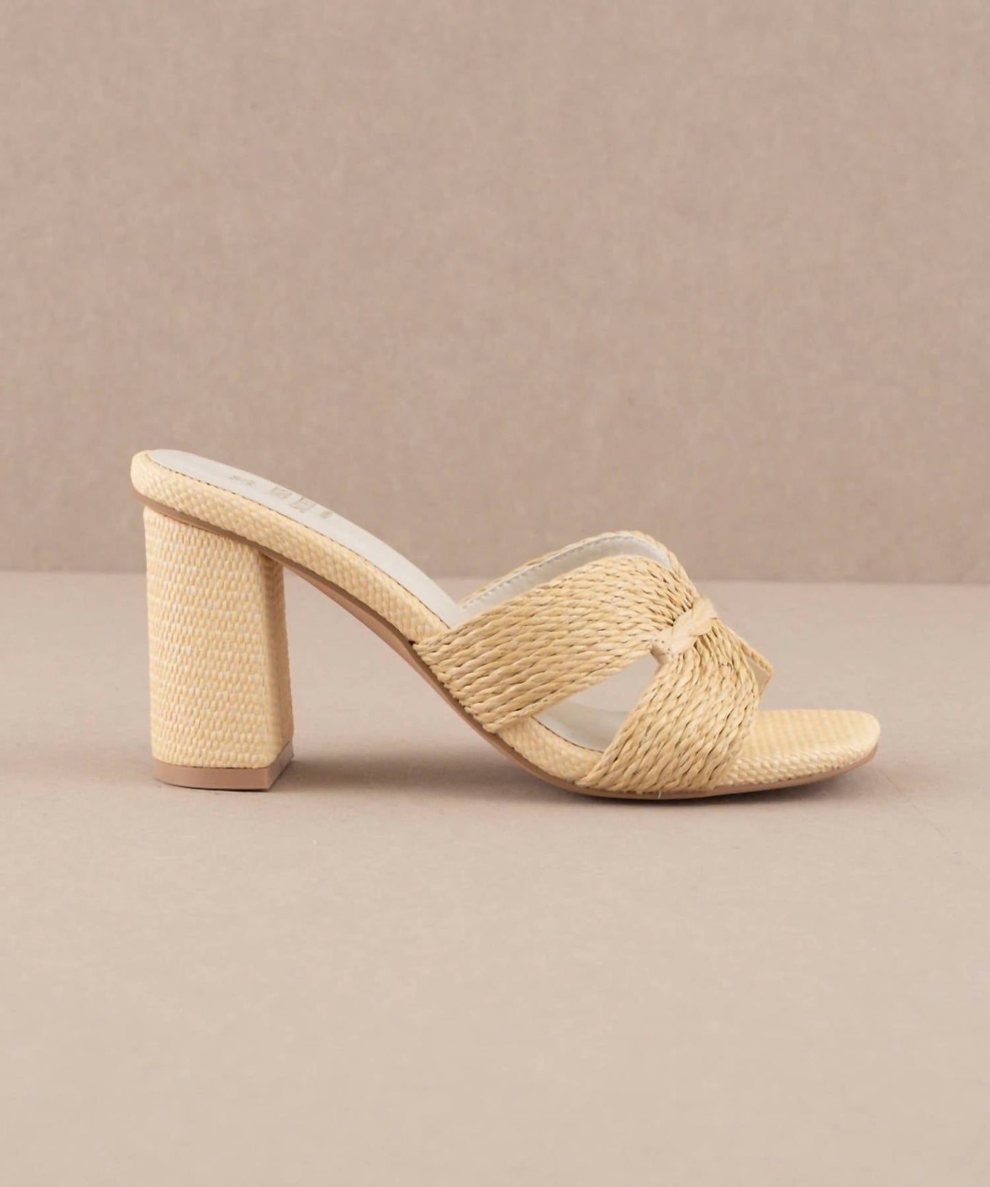 Oasis Society - Women's Santiago Raffia Heels