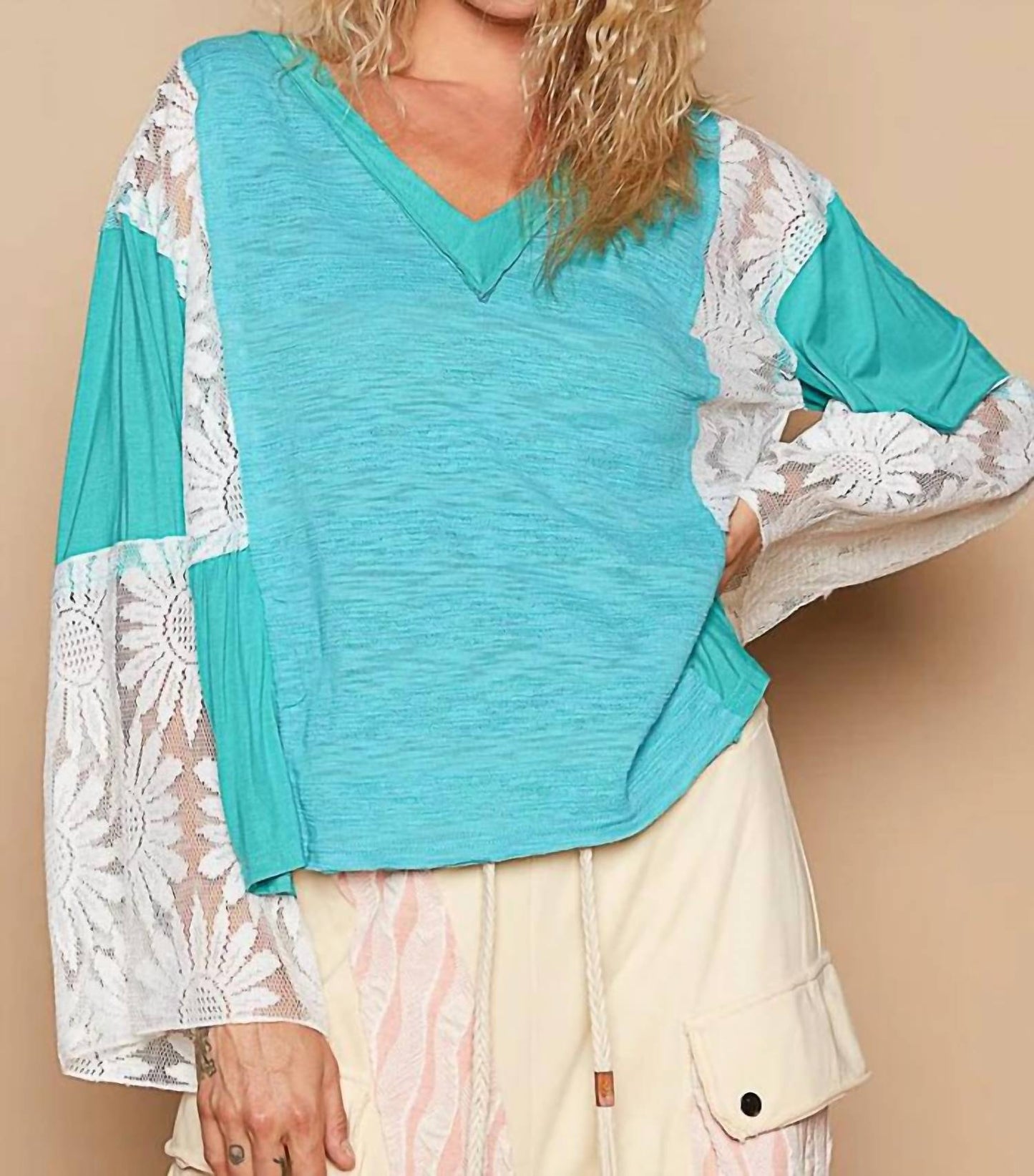 Pol - Lacey Bell Sleeve Top