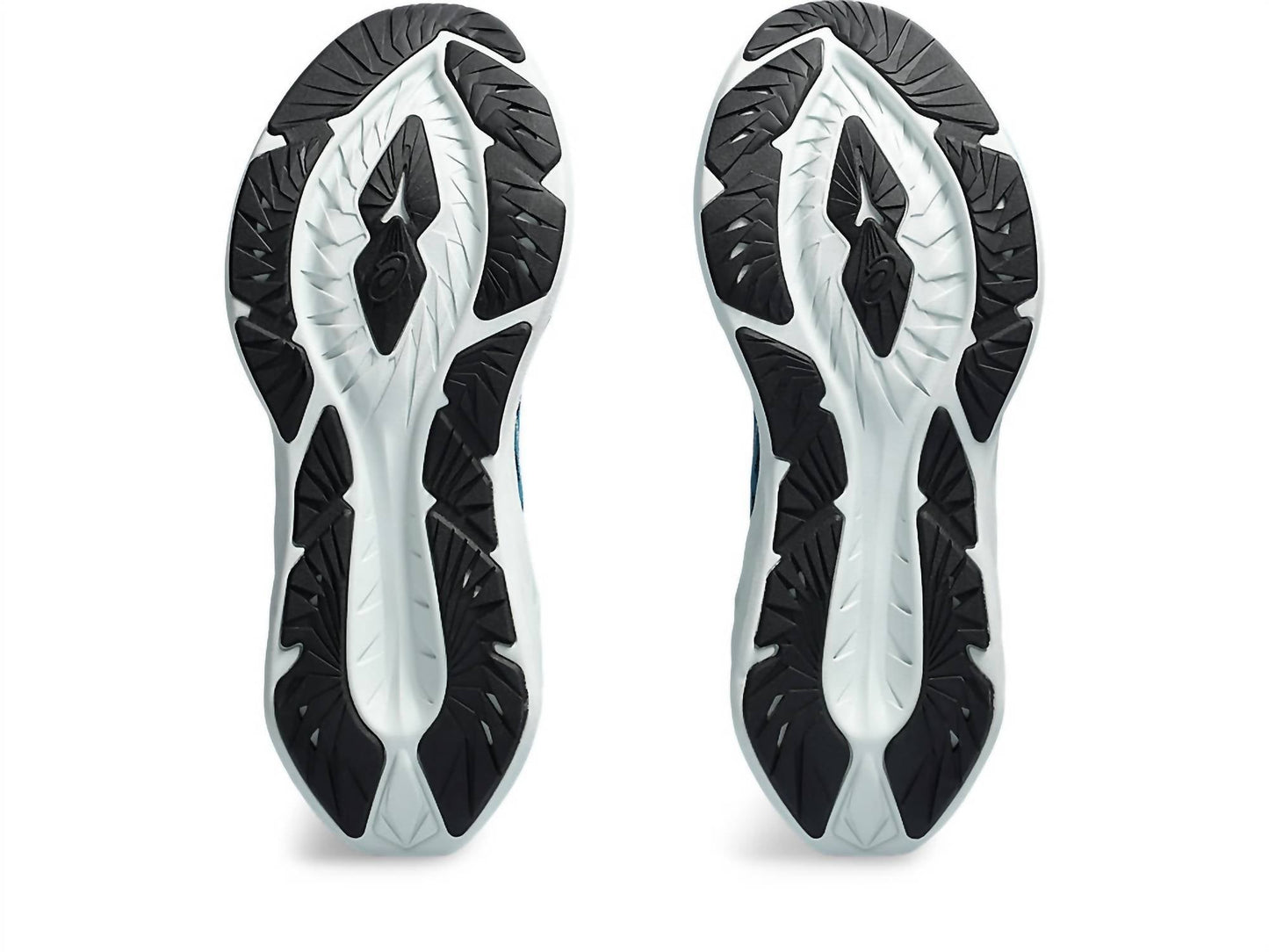 Asics - Men Novablast 4 Running Shoes