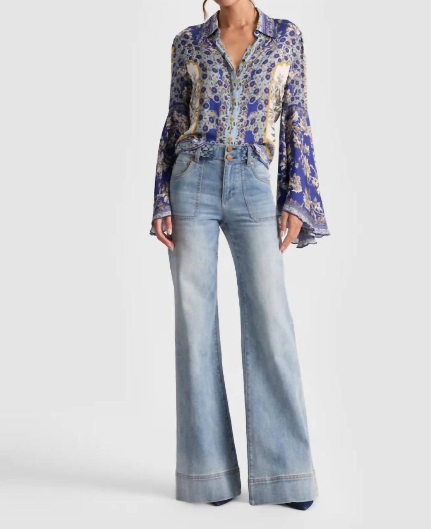 Alice + Olivia - Willa Bell Sleeve Top