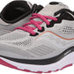 Saucony महिलाओं के लिए राइड 14 रनिंग शूज फॉग/चेरी