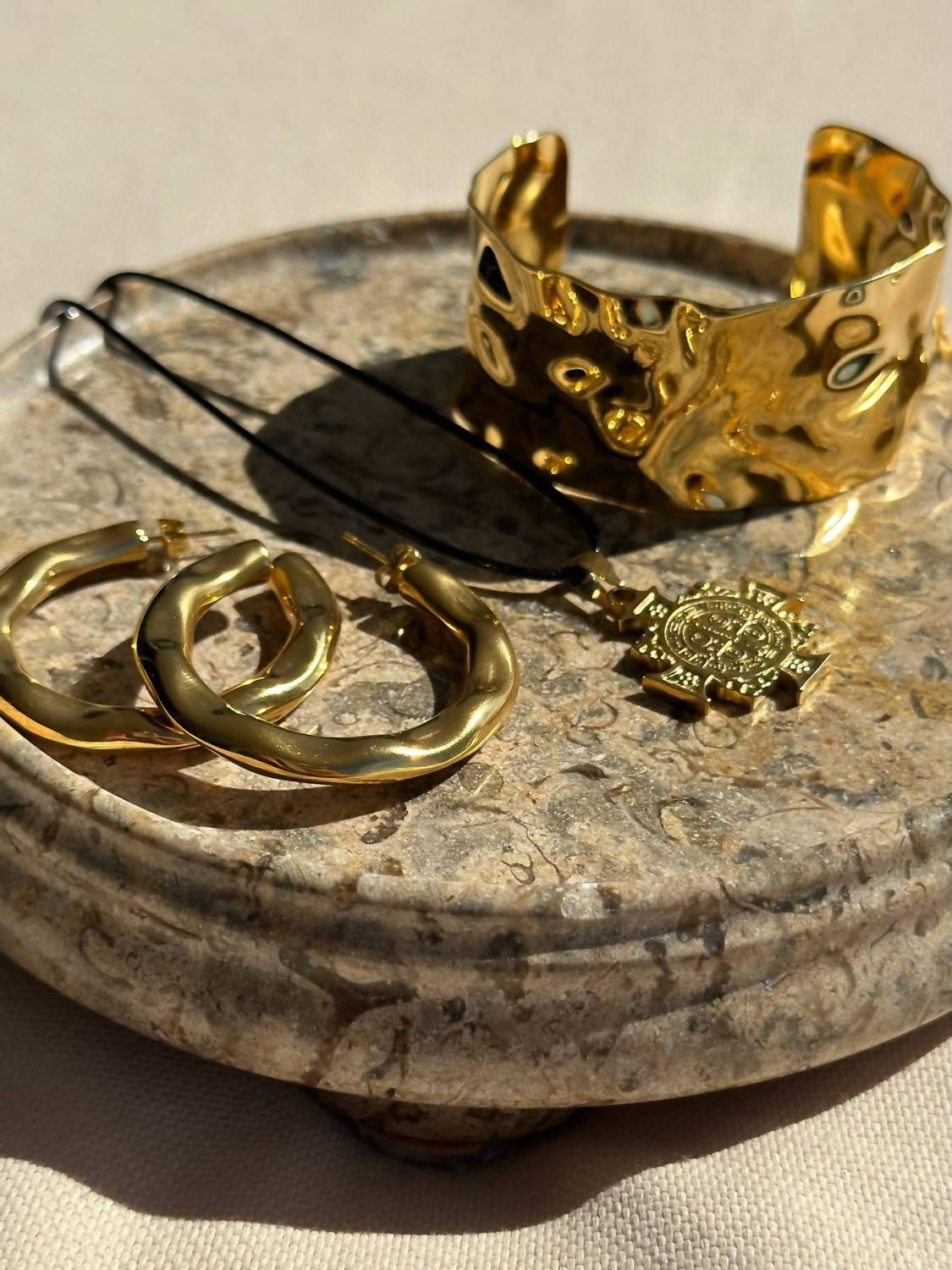 Ellie Vail - Women's Roxi Hammered Cuff Bracelet