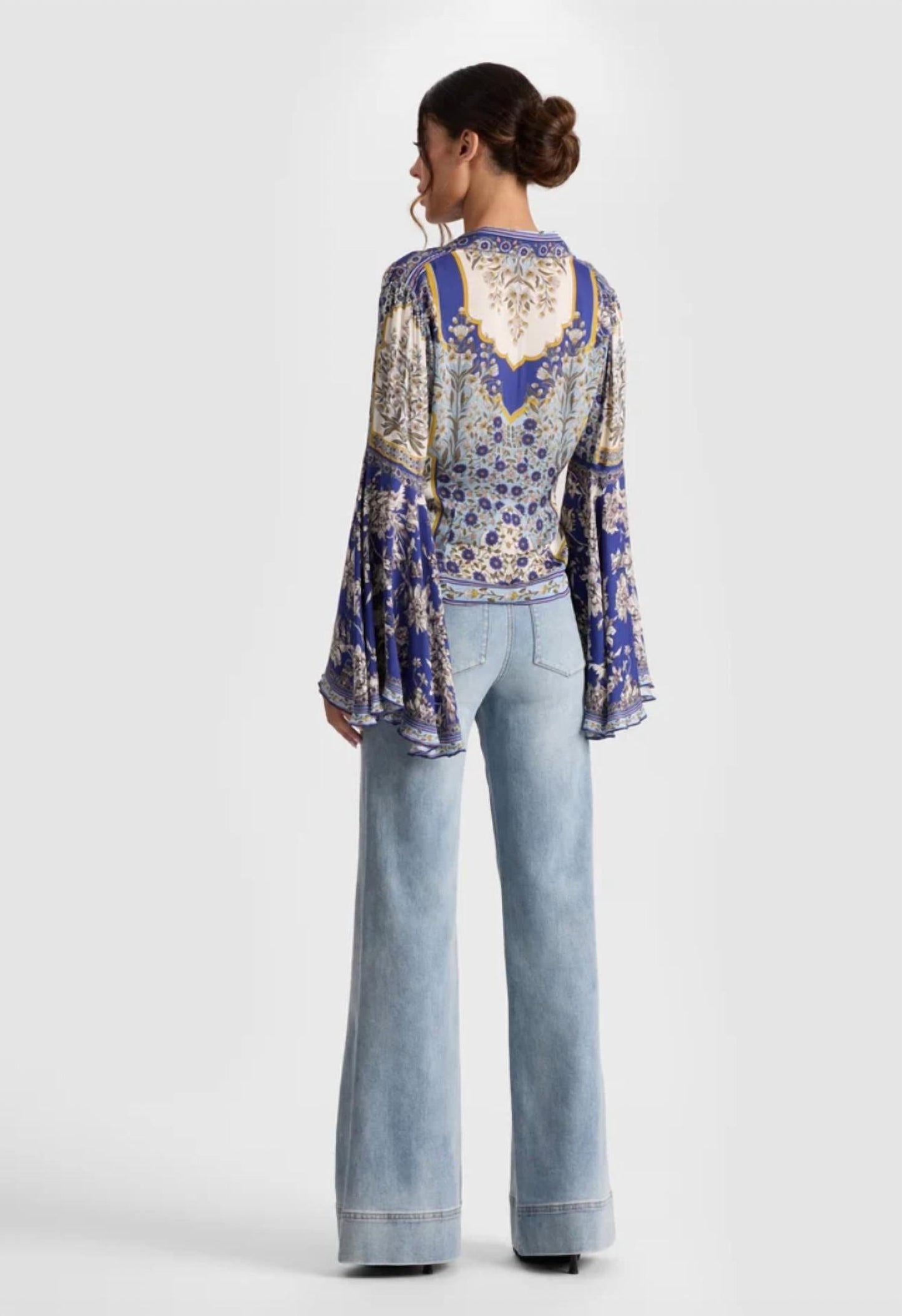 Alice + Olivia - Willa Bell Sleeve Top