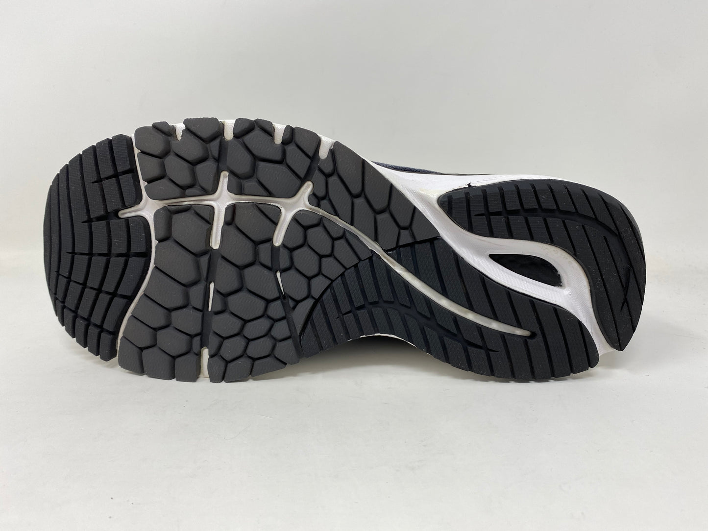 New Balance Women's 860 V11 Running Shoes Black