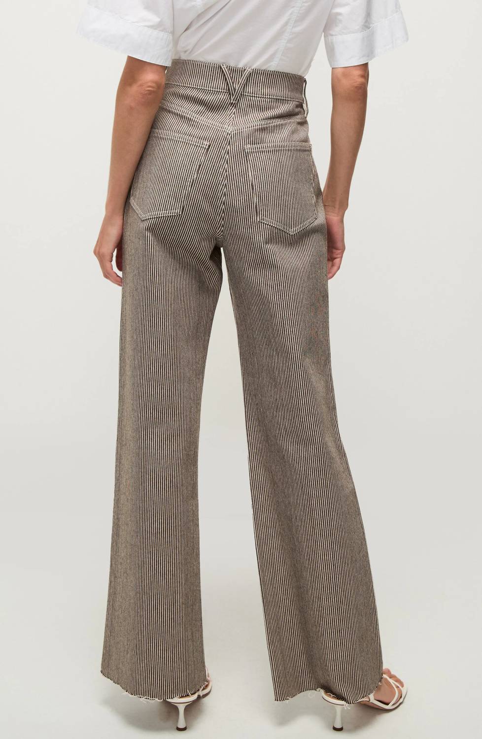 Veronica Beard - Taylor High Rise Wide Leg Jean