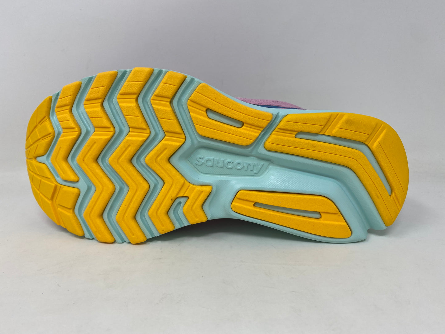 Saucony महिला रनिंग शूज़ राइड 14 फ्यूचर पिंक साइज़ 7 B (M) यूएस