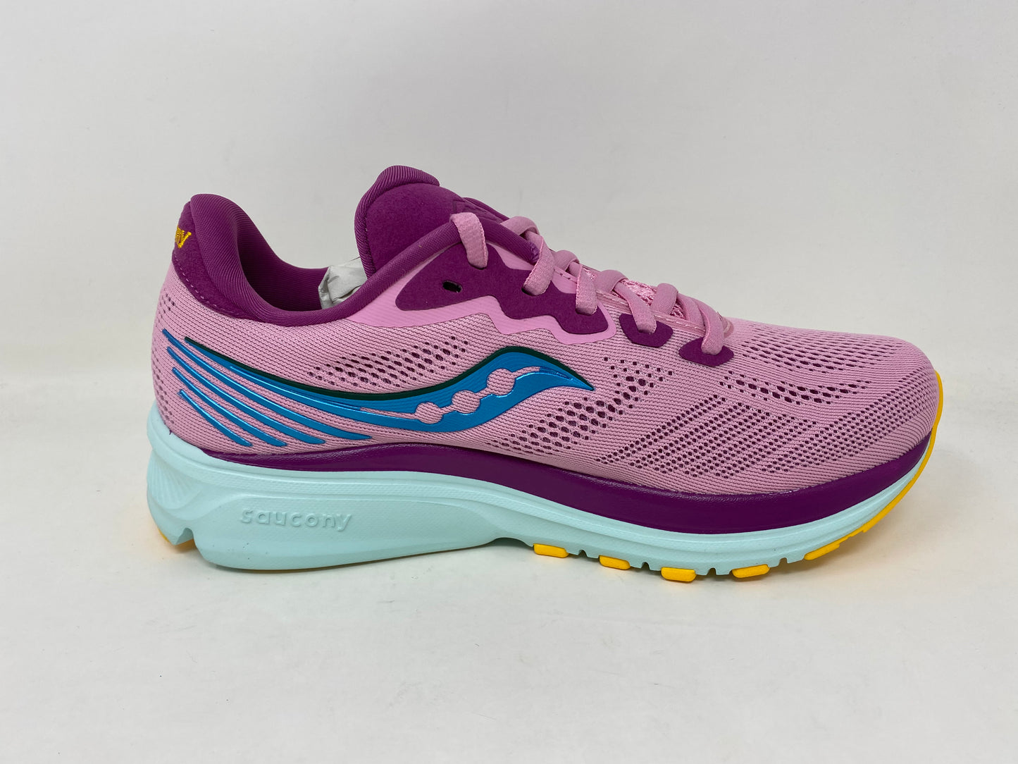 Saucony महिला रनिंग शूज़ राइड 14 फ्यूचर पिंक साइज़ 7 B (M) यूएस