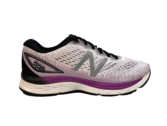 New Balance Women's 880 V9 Running Shoes White Size 8 2A(N) US