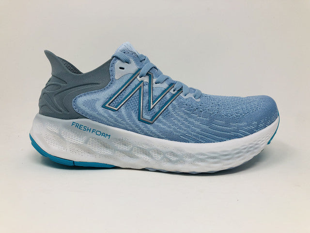 New Balance Women's 1080 V11 Running Shoes Uv Glo/Star Glo Blue Size 11.5 D Wide Us