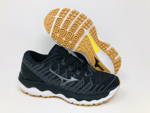 Mizuno Women's Wave Sky 4 Knit Running ShoesDark Shadow Size 6 B (M) Us