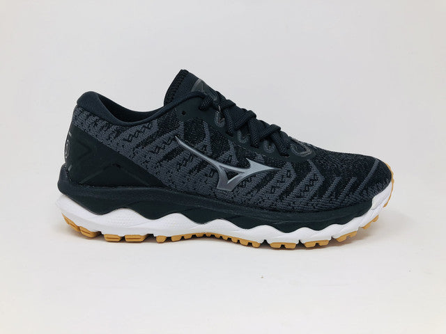 Mizuno Women's Wave Sky 4 Knit Running ShoesDark Shadow Size 6 B (M) Us