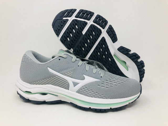 Mizuno Women's Wave Inspire 17 Running Shoes White