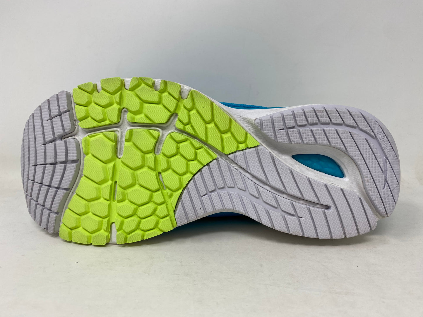 New Balance Women's 860 v11 Running Shoes Virtual Sky/Lime Glo Size 6 B Medium US