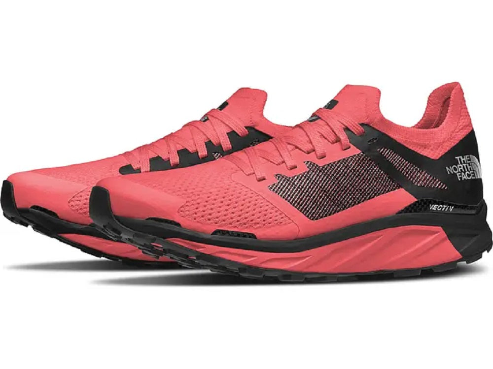 The North Face महिला फ़्लाइट वेक्टिव रन शूज़ लाल/काला साइज़ 10.5 B मीडियम US