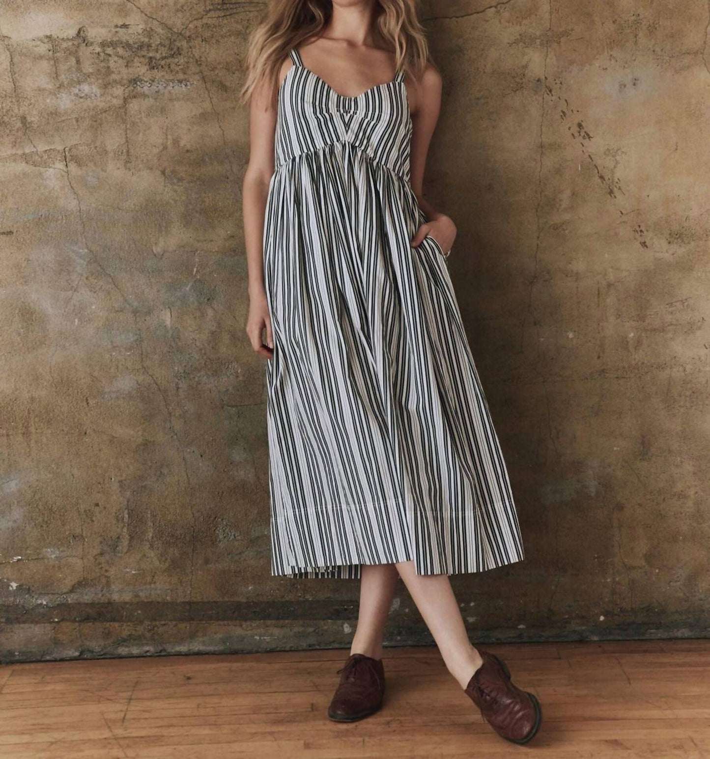 The Great. - Reyes Sleeveless Midi Dress