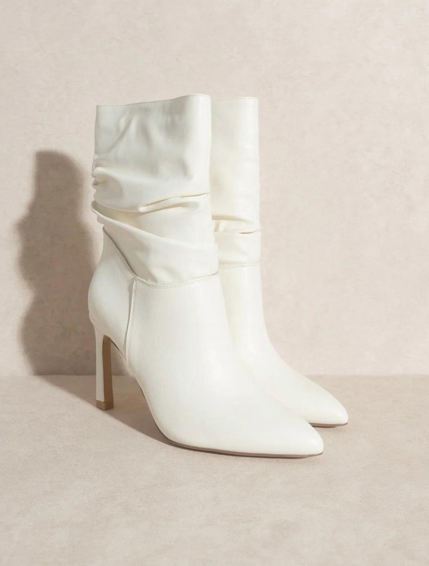 Oasis Society - Women Kali Slouch Boots