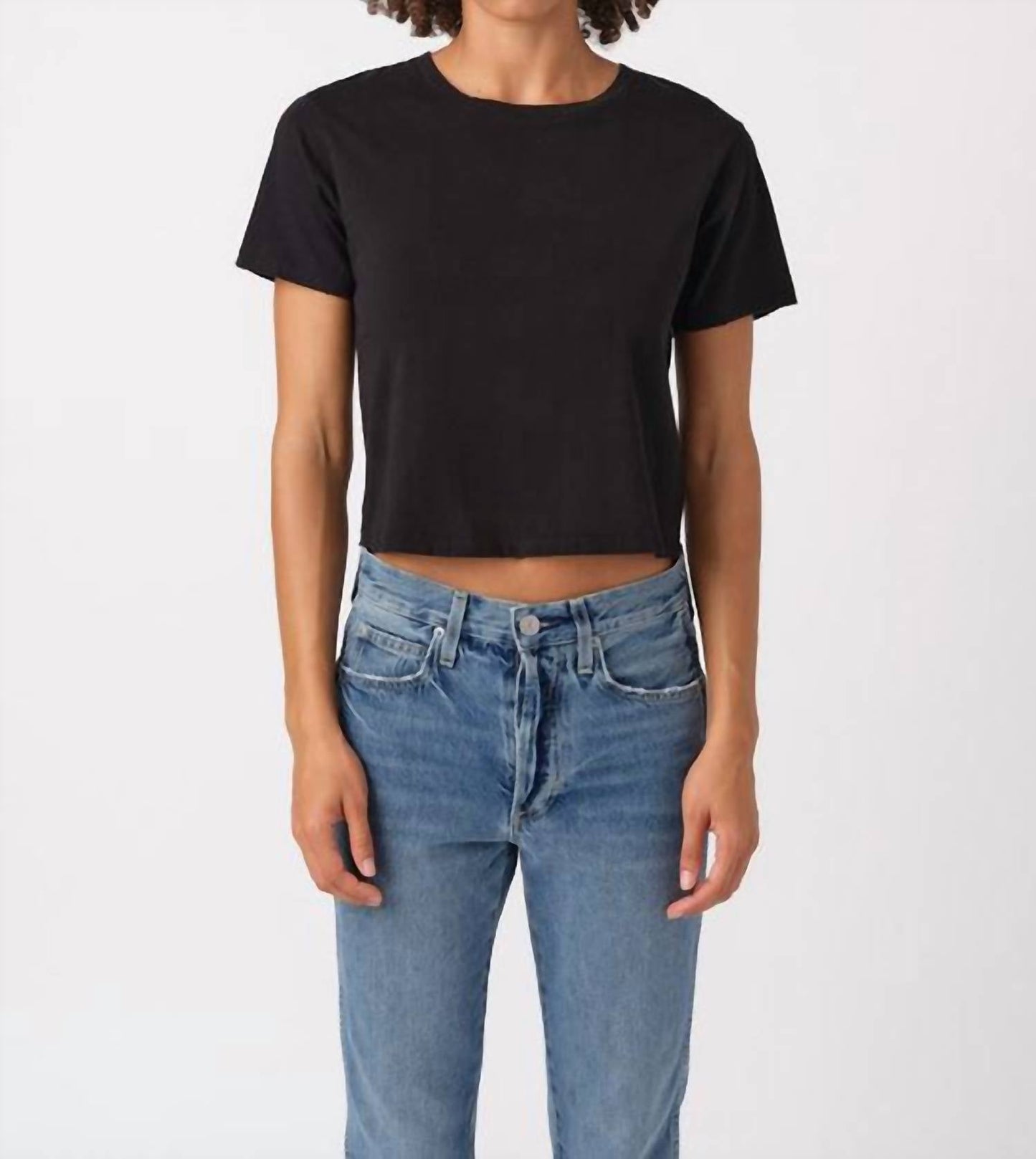 Amo - Babe Cropped Tee