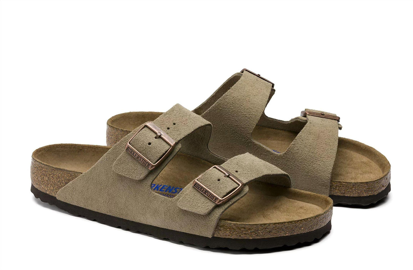 Birkenstock - महिलाओं के लिए एरिज़ोना सॉफ्ट फुट बेड स्लाइड सैंडल