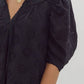 Entro - Eyelet Transition Top