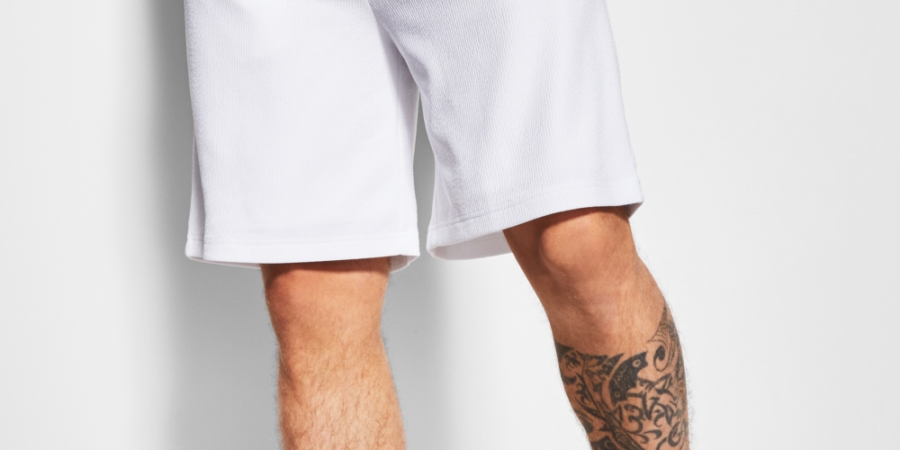 Royalty by Maluma Men's Relaxed Fit Textured Ottoman Stripe Drawstring Shorts White