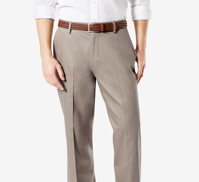 Dockers Men's Signature Lux Cotton Relaxed Fit Creased Stretch Pants Brown Size 34X32