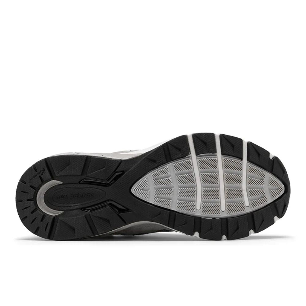 New Balance Women's 990 v5 Grey