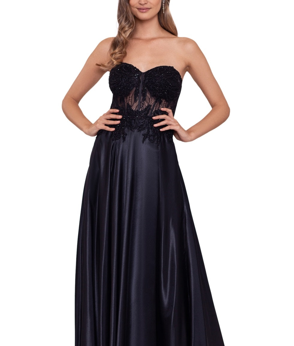 Blondie Nites Junior's Illusion Applique Charmeuse Gown Black Size 15