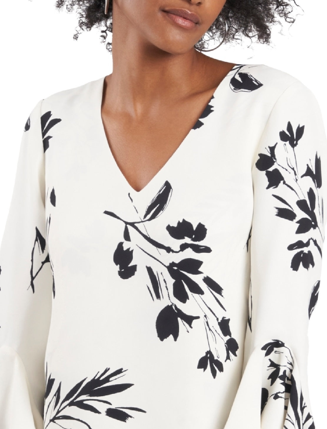 Vince Camuto Women's Floral Print Trumpet Sleeve Top White Size Small