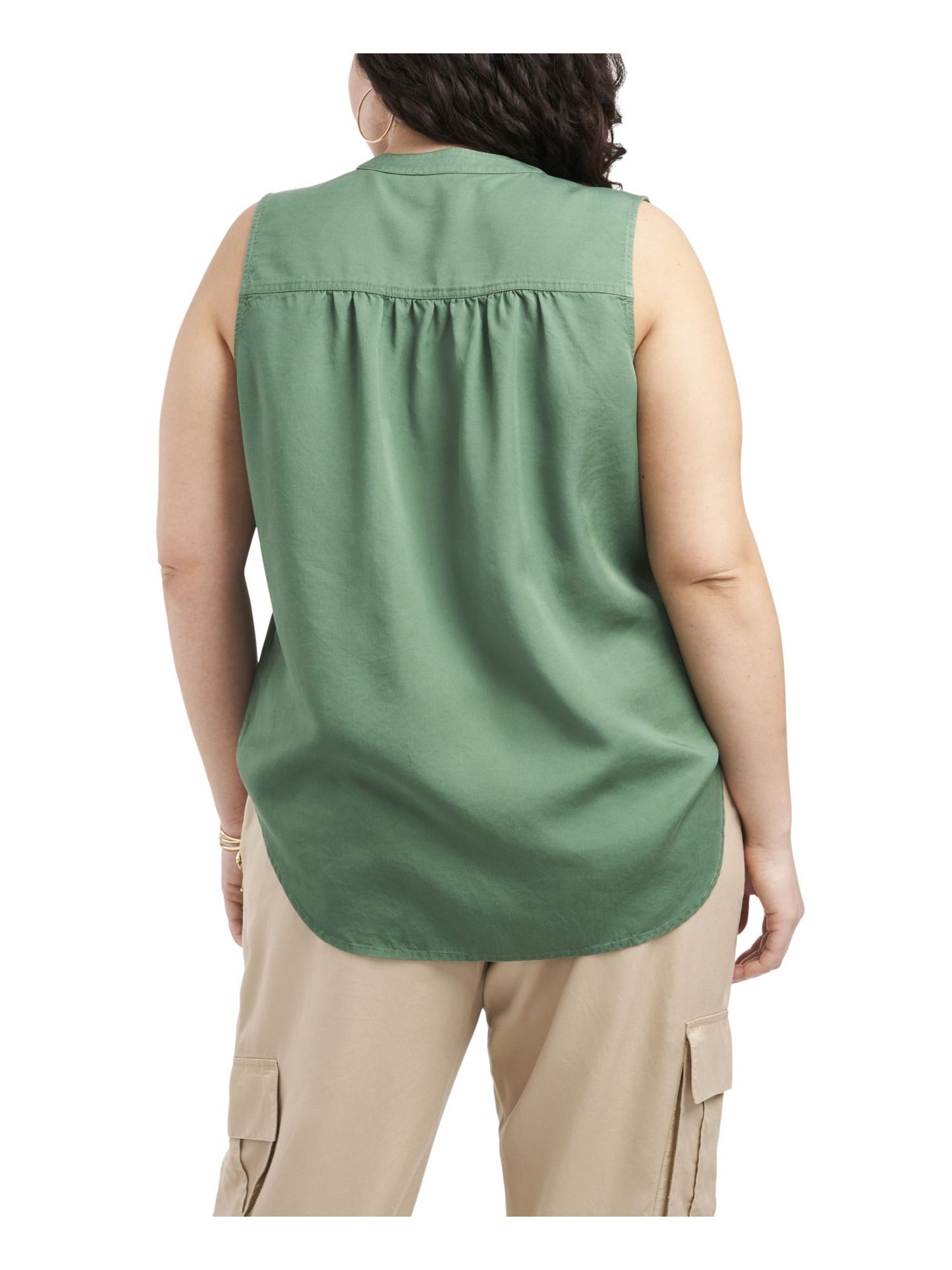 Vince Camuto Women's Pleated Sleeveless V Neck Top Green Size 2X