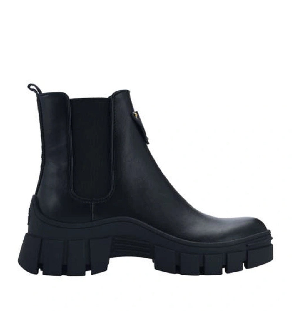 GUESS Women's Hestia Chelsea Boot Black Size 8.5 M
