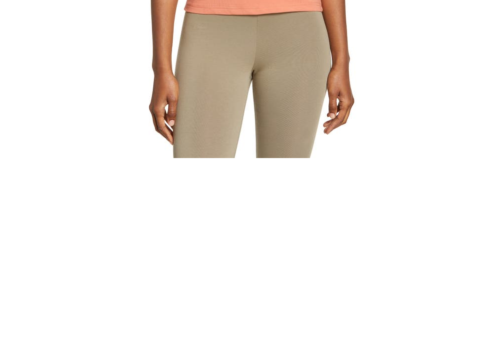 Nike Women's Madder Root/White 365 Camisole Size Medium