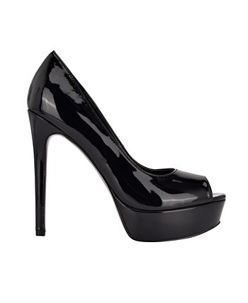 GUESS Women's Cacei Peep Toe Platform Pump Black Size 7.5 M