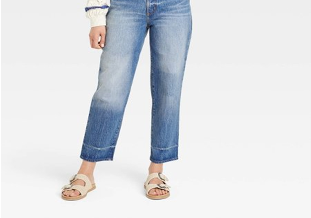 Universal Thread Women s Super-High Rise Vintage Straight Jeans Medium Wash Size 10