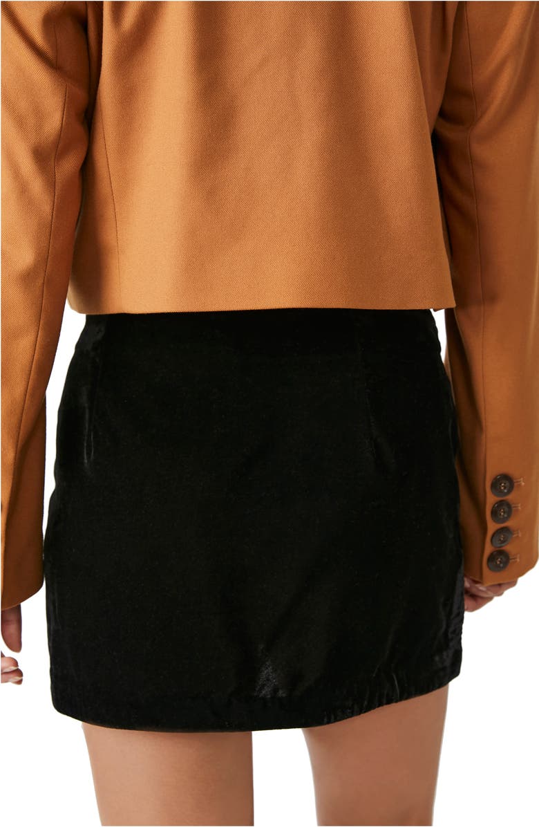 Free People Women's Annalise Side Vent Velvet Miniskirt Black Size 0