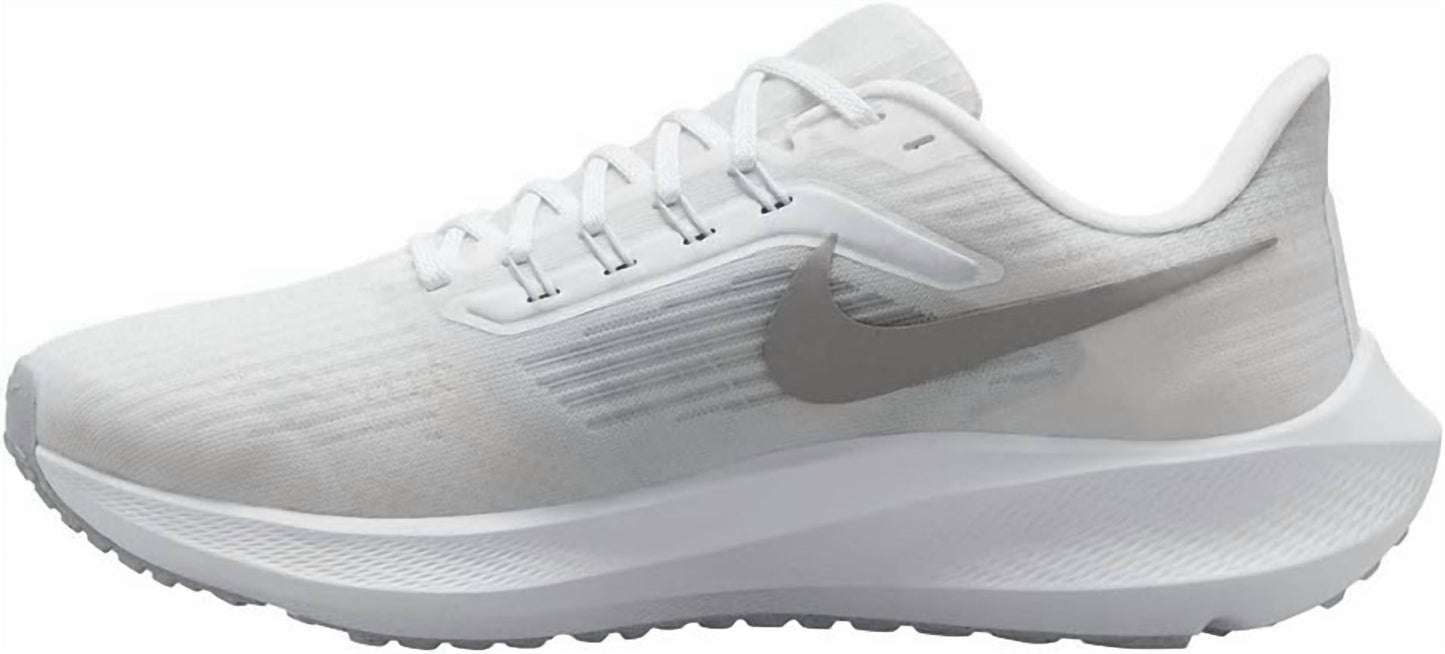 Nike - Women's Air Zoom Pegasus 39 Sneakers