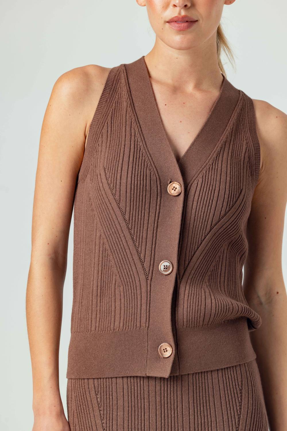 Sundays - Ziva Vest