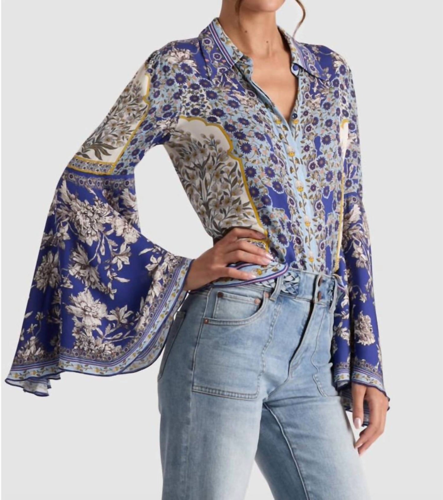 Alice + Olivia - Willa Bell Sleeve Top