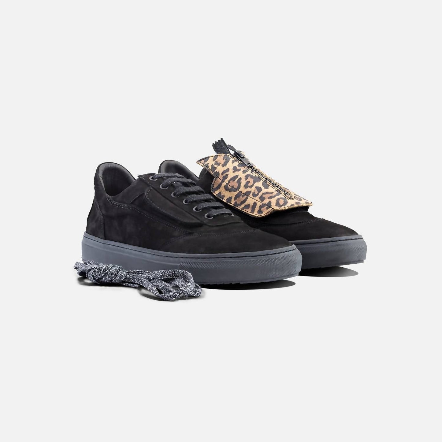 Fini - Men's Bold Shoe