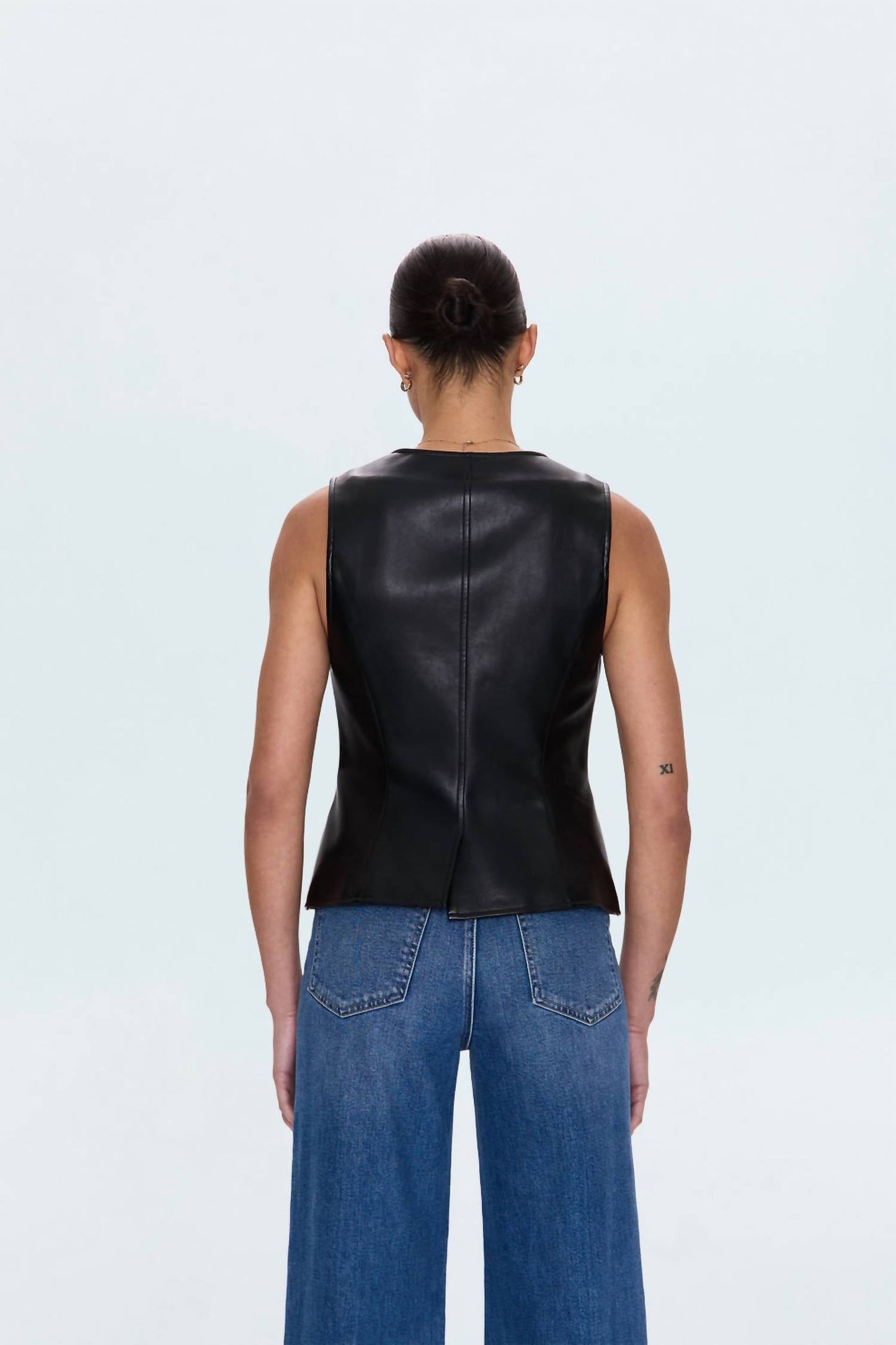 Pistola - Danica Vest