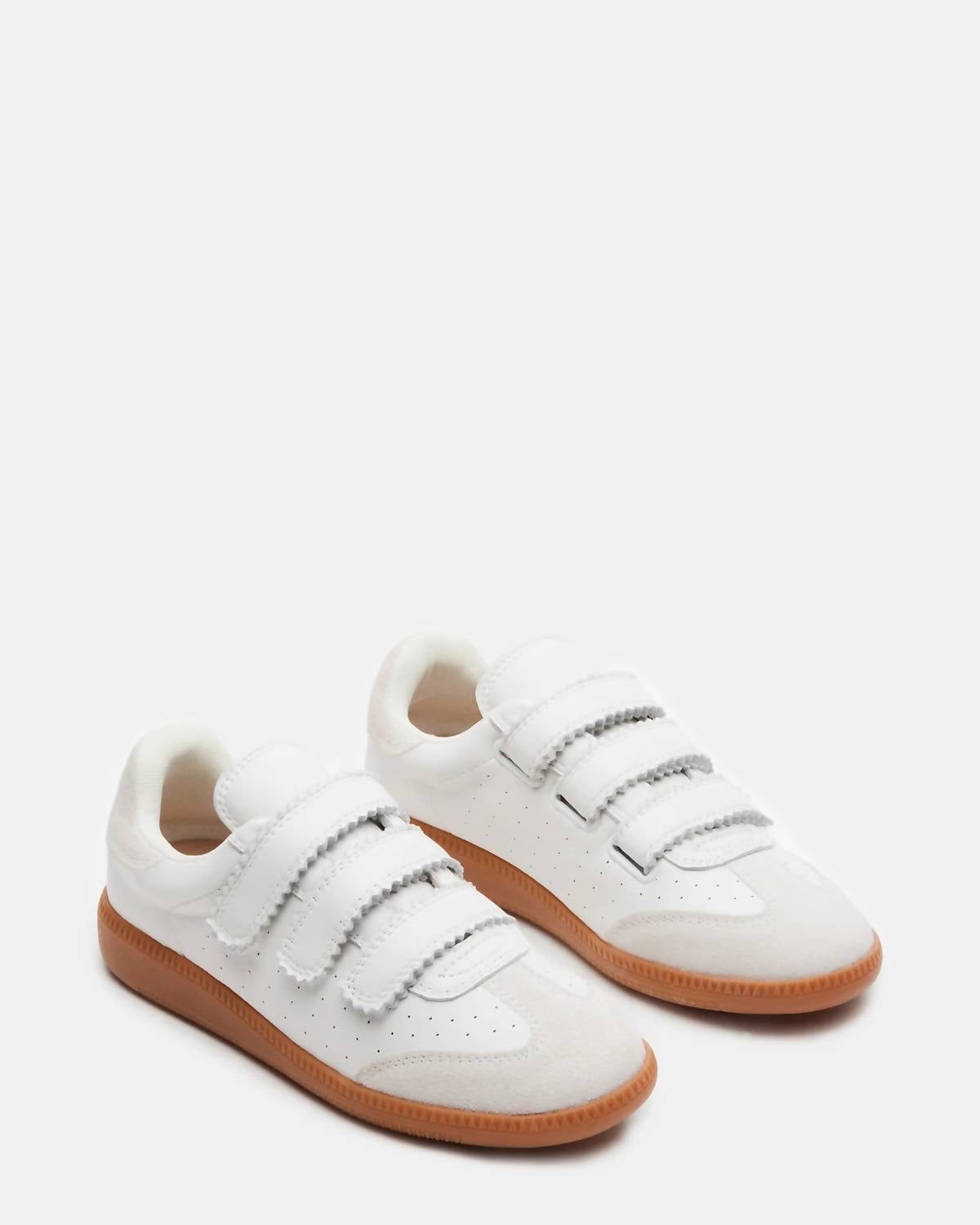steve-madden-womens-momentum-low-top-sneaker