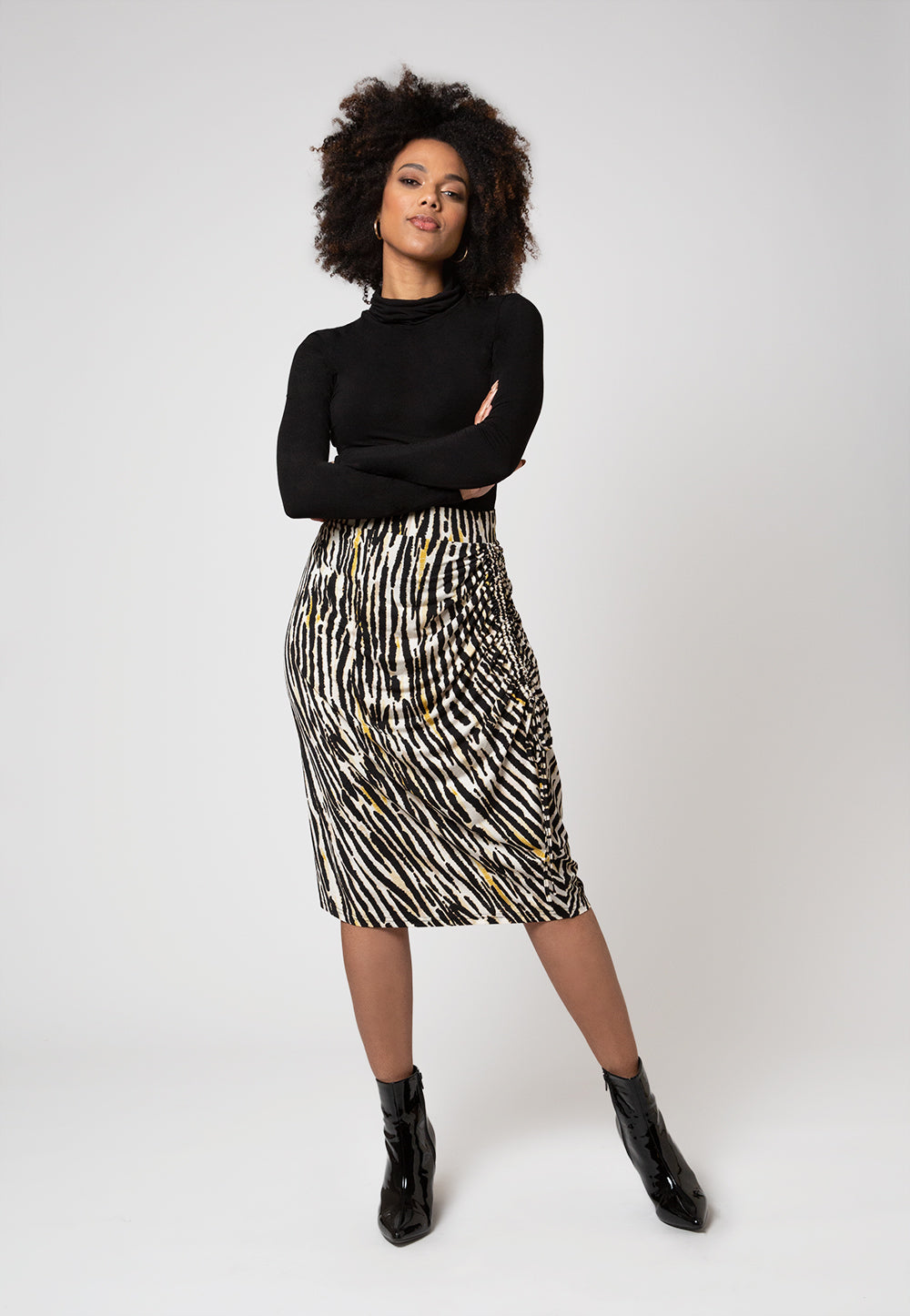 Leota Women's Kathy Ruched Zebra Print Skirt Black