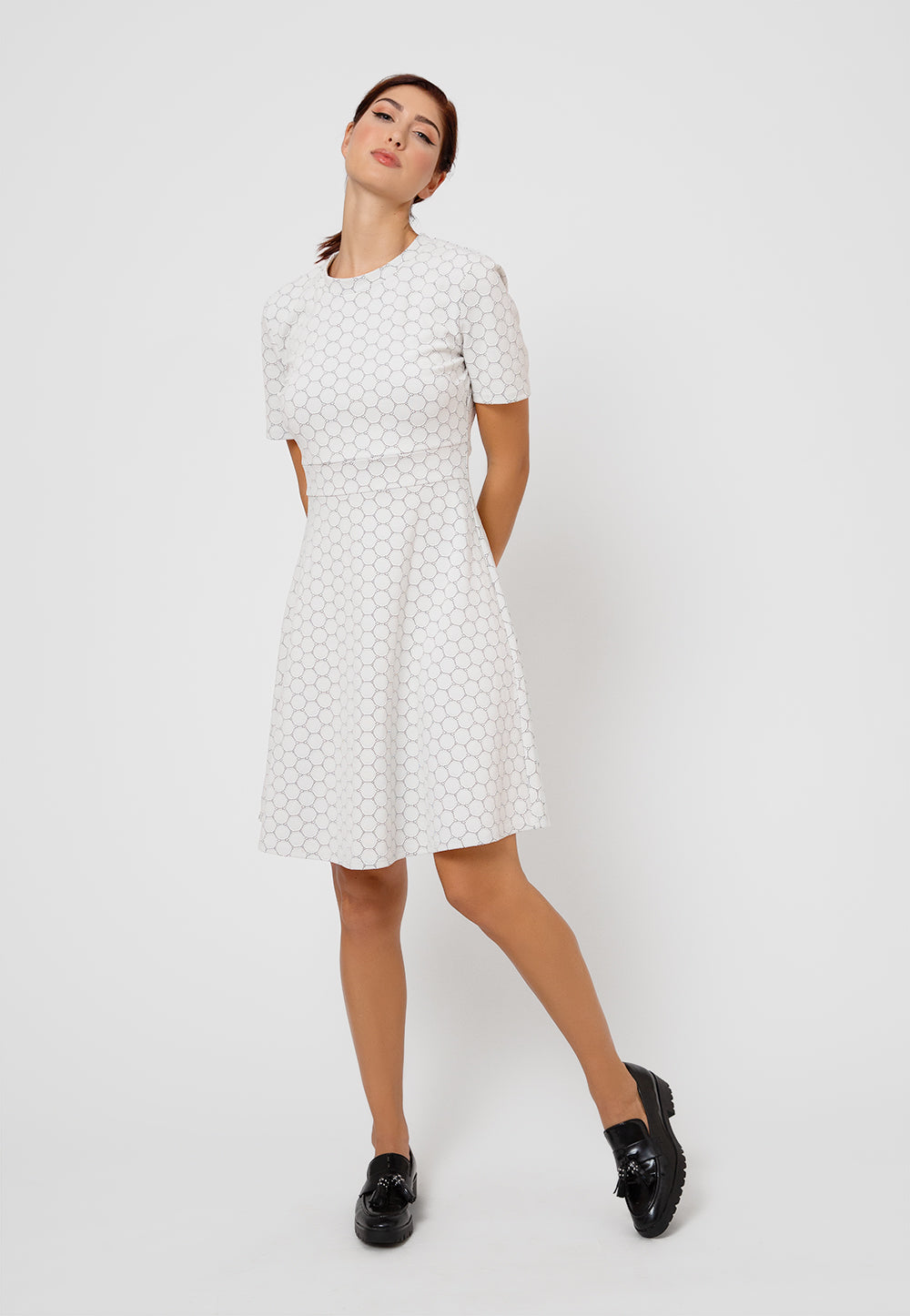 Leota Women's Cameo Luxe Jacquard Mackenzie Dress White