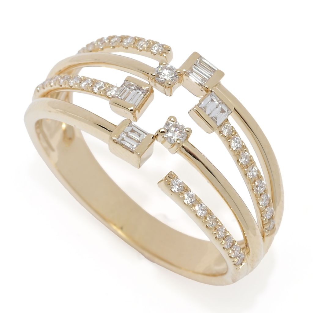 sonia-bitton-galerie-de-bijoux-0-31ctw-baguette-round-diamond-ring